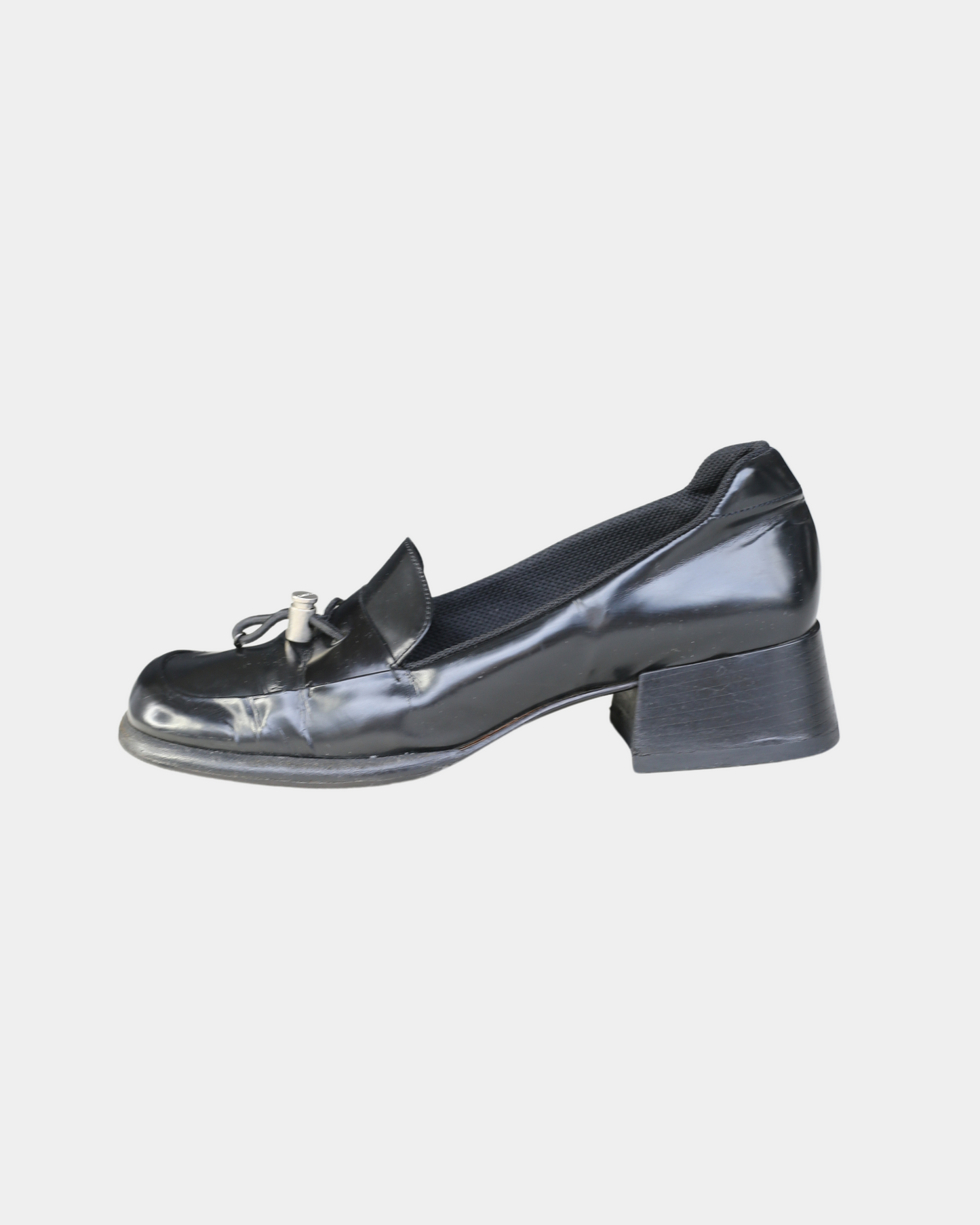 Prada FW 1999 Leather Toggle Tie Loafers