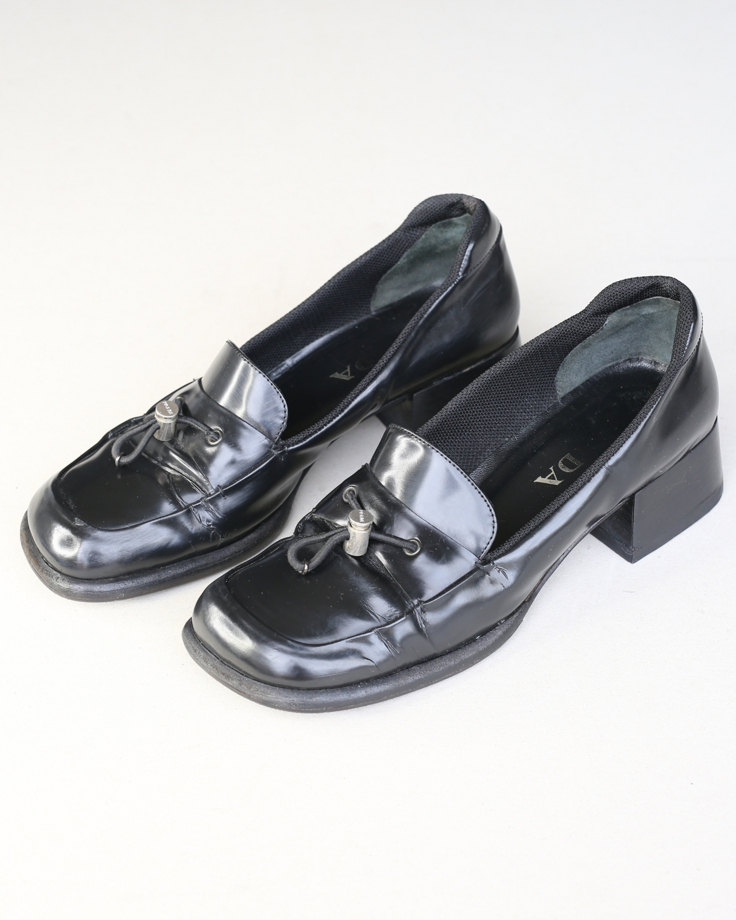 Prada FW 1999 Leather Toggle Tie Loafers